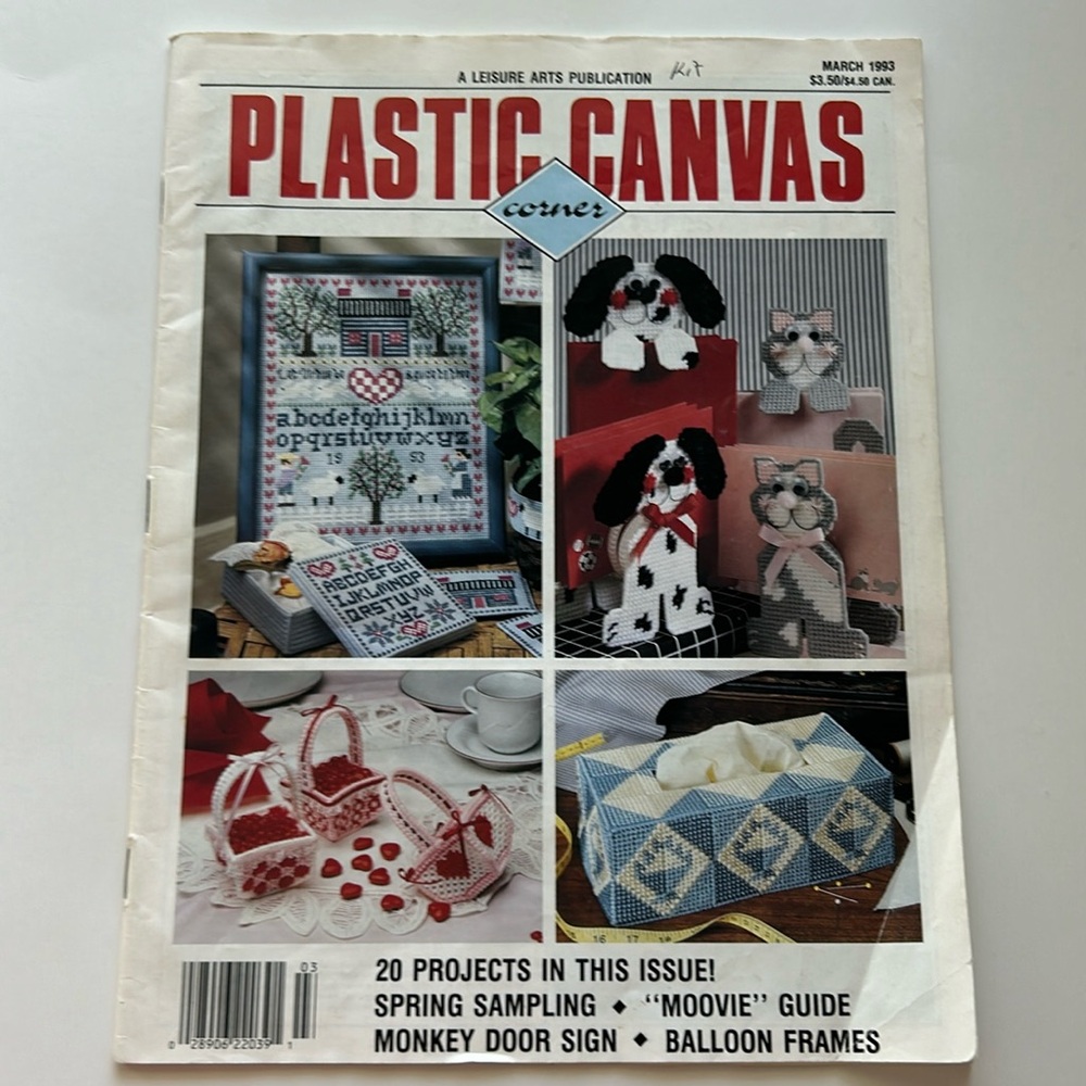 1993 Vintage 20 Sampling Plastic Canvas Projects Instruction Magazine Booklet